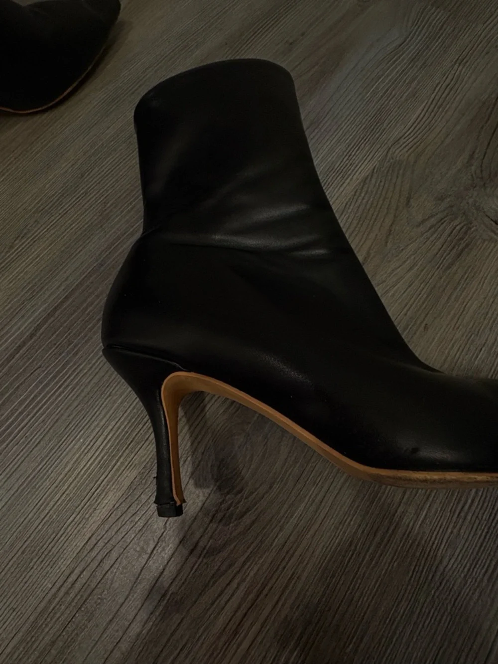 Snakeskin Pointed Toe Heeled Booties - Picture 2 of 5
